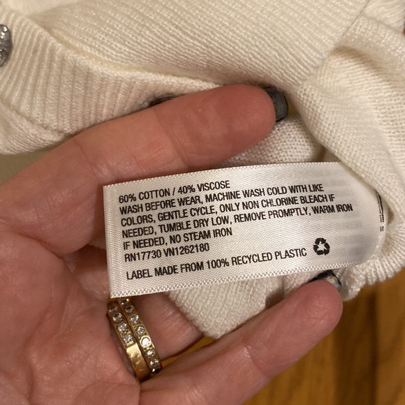 4T Cat & Jack Cream Cardigan Sweater with sparkling buttons, ribbed cuffs& waist - Picture 8 of 9